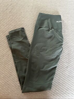 Alphalete amplify leggings